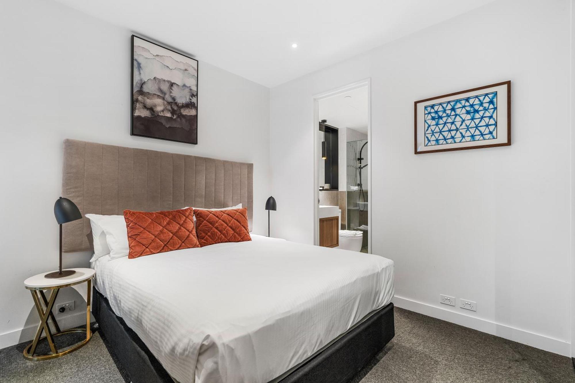 The Eminence Apartments By Cllix Melbourne Bagian luar foto
