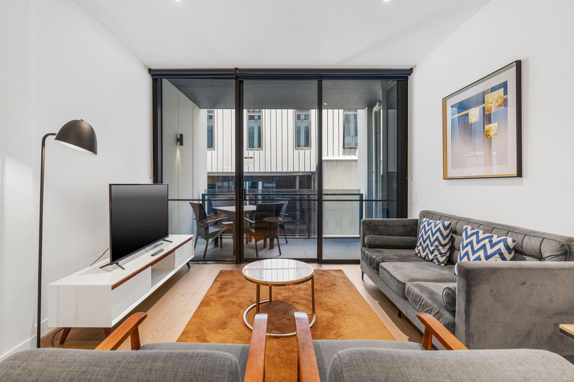 The Eminence Apartments By Cllix Melbourne Bagian luar foto