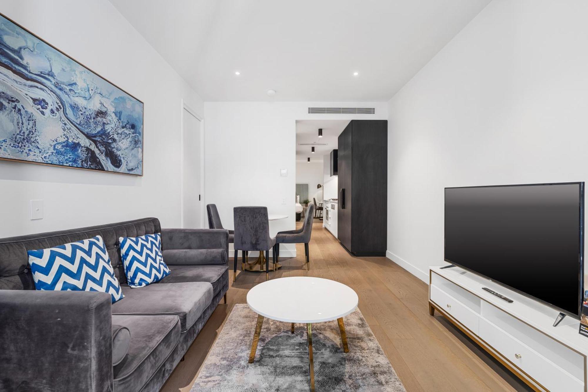 The Eminence Apartments By Cllix Melbourne Bagian luar foto